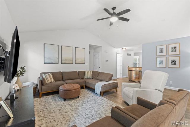 329 Crescent Avenue, Valley Park, MO 63088