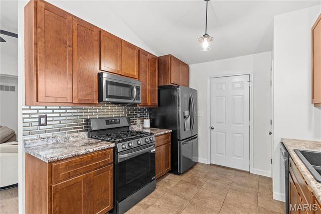 329 Crescent Avenue, Valley Park, MO 63088