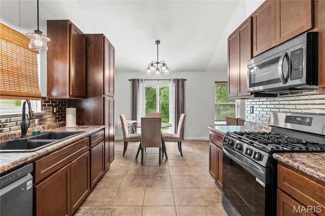 329 Crescent Avenue, Valley Park, MO 63088