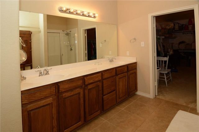 5824 Silver Buckle Drive, Mckinney, TX 75070