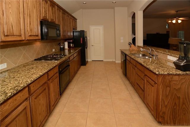 5824 Silver Buckle Drive, Mckinney, TX 75070