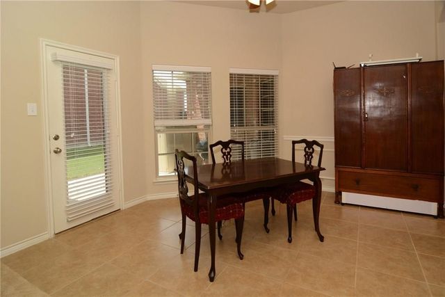 5824 Silver Buckle Drive, Mckinney, TX 75070