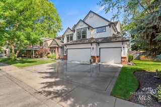 516 E Ridge Dr, Eagle, ID 83616