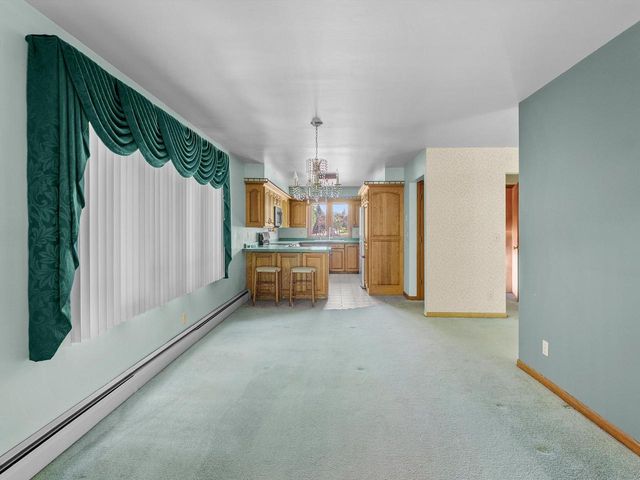 306 Fenway TERRACE, Manitowoc, WI 54220