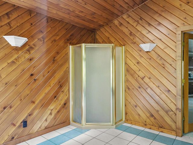 306 Fenway TERRACE, Manitowoc, WI 54220