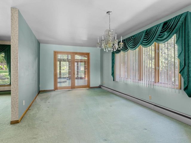 306 Fenway TERRACE, Manitowoc, WI 54220