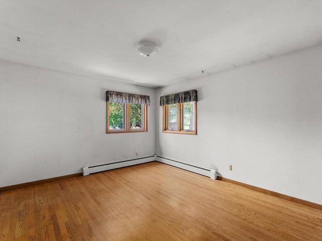 306 Fenway TERRACE, Manitowoc, WI 54220