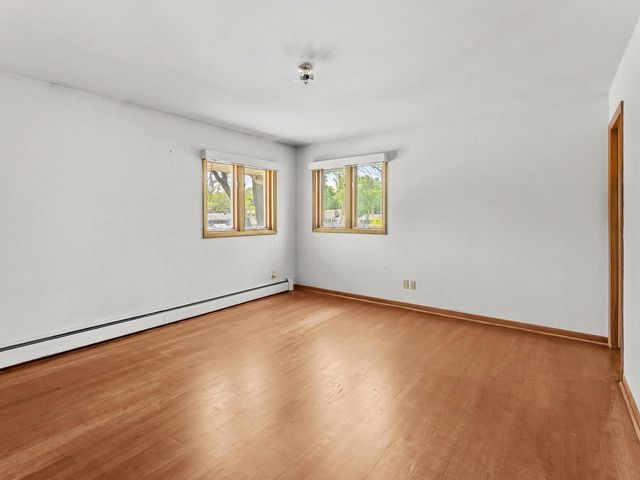 306 Fenway TERRACE, Manitowoc, WI 54220