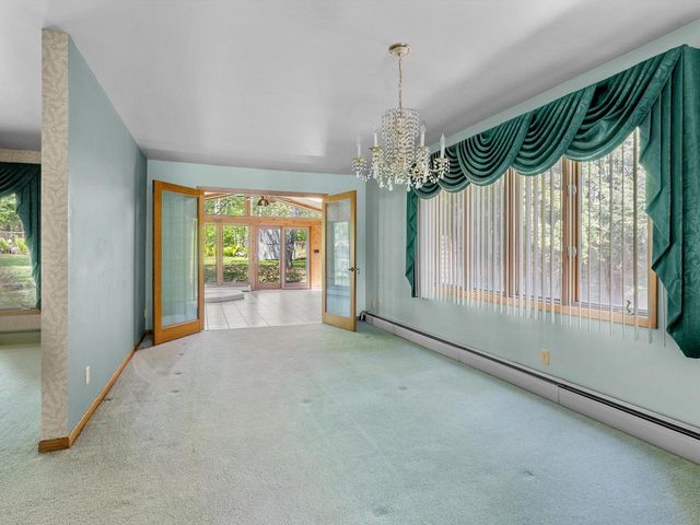 306 Fenway TERRACE, Manitowoc, WI 54220
