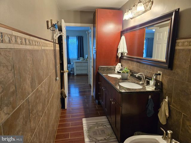 3526 TURNBERRY DR, Chambersburg, PA 17202
