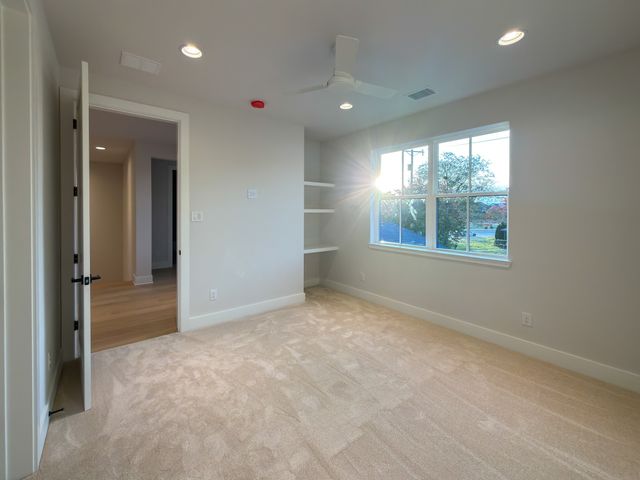 206 Pecan Street, Roanoke, TX 76262