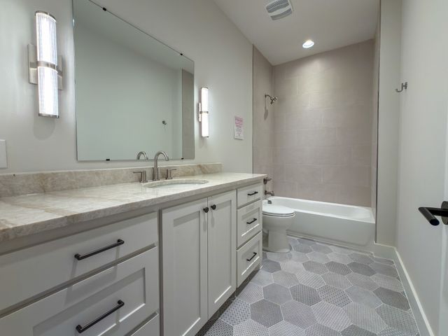 206 Pecan Street, Roanoke, TX 76262