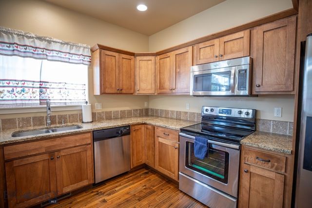 90 Ridgeline Lane, Bozeman, MT 59718