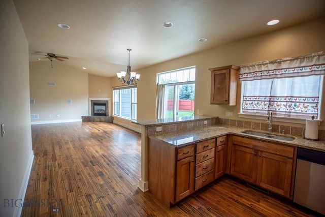 90 Ridgeline Lane, Bozeman, MT 59718