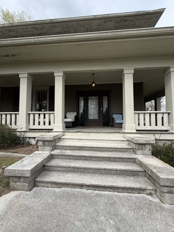 702 Washington Ave, Mount Pleasant, TN 38474