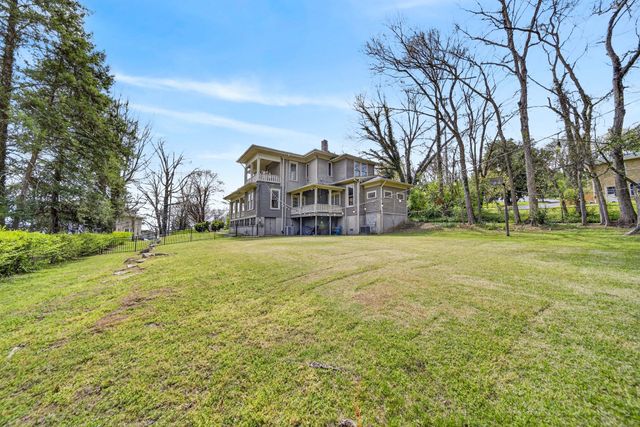 702 Washington Ave, Mount Pleasant, TN 38474