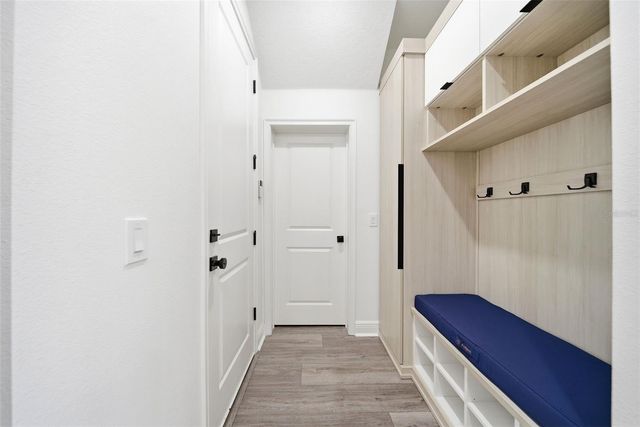 9211 WAVERLY WALK DRIVE, Orlando, FL 32817