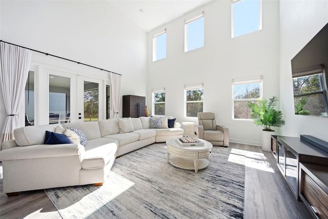 9211 WAVERLY WALK DRIVE, Orlando, FL 32817