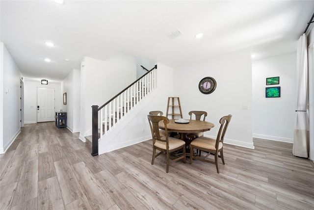 9211 WAVERLY WALK DRIVE, Orlando, FL 32817