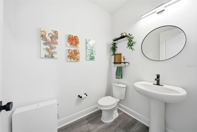 9211 WAVERLY WALK DRIVE, Orlando, FL 32817