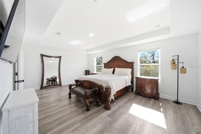 9211 WAVERLY WALK DRIVE, Orlando, FL 32817