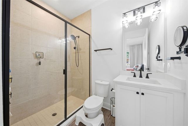 9211 WAVERLY WALK DRIVE, Orlando, FL 32817