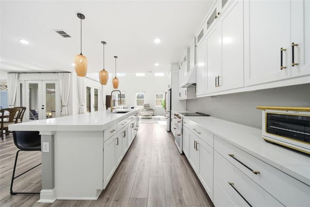 9211 WAVERLY WALK DRIVE, Orlando, FL 32817