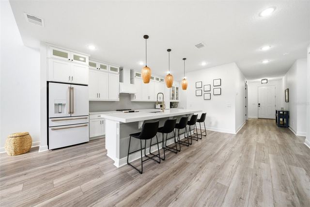 9211 WAVERLY WALK DRIVE, Orlando, FL 32817