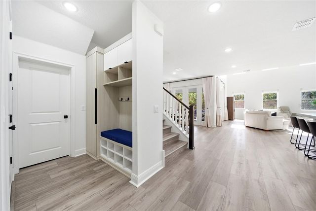 9211 WAVERLY WALK DRIVE, Orlando, FL 32817