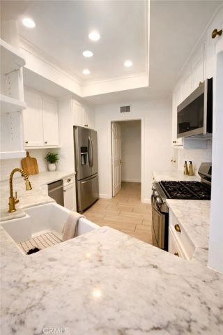 48 Baycrest Court, Newport Beach, CA 92660