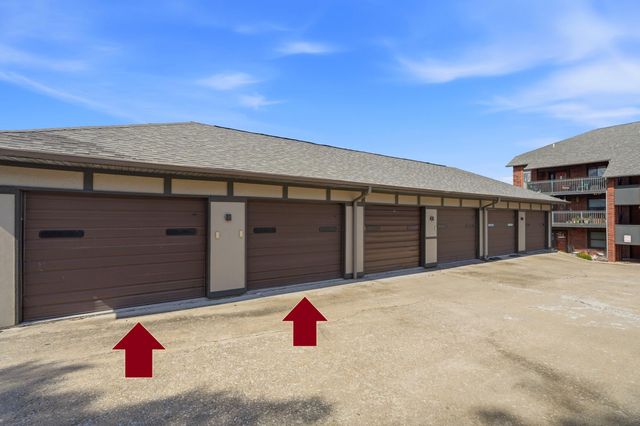 150 Sunken Forest Drive 10-245, Forsyth, MO 65653