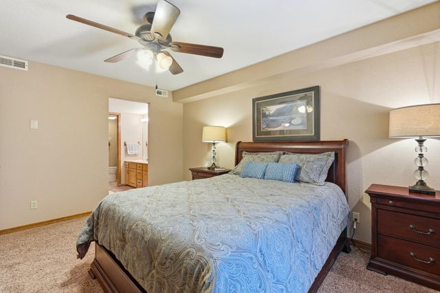 150 Sunken Forest Drive 10-245, Forsyth, MO 65653