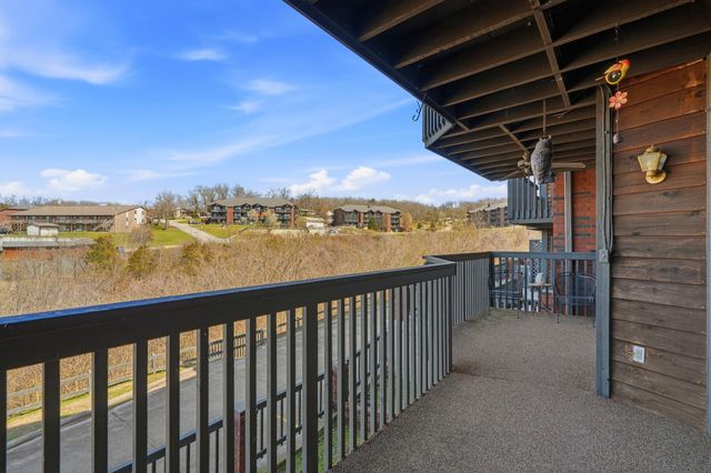 150 Sunken Forest Drive 10-245, Forsyth, MO 65653