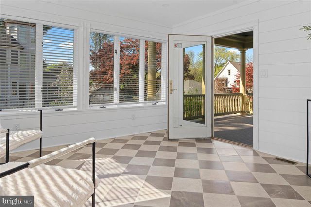 194 N CHANCELLOR ST, Newtown, PA 18940