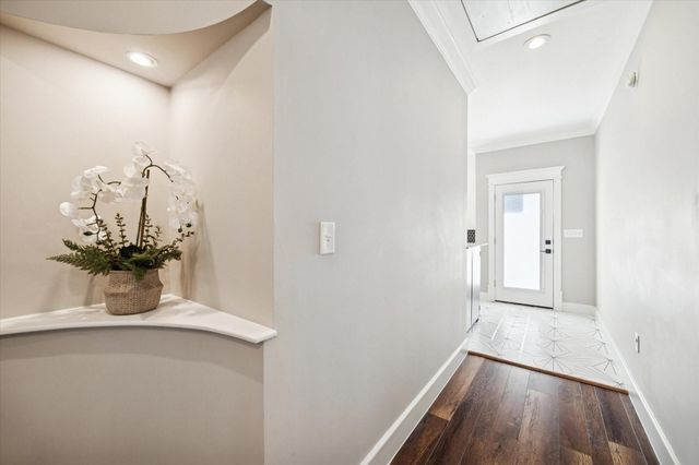 206 North Street, Houston, TX 77009