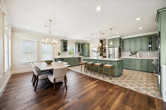 206 North Street, Houston, TX 77009