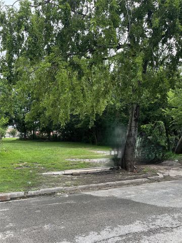 00 Bayou Street, Houston, TX 77020