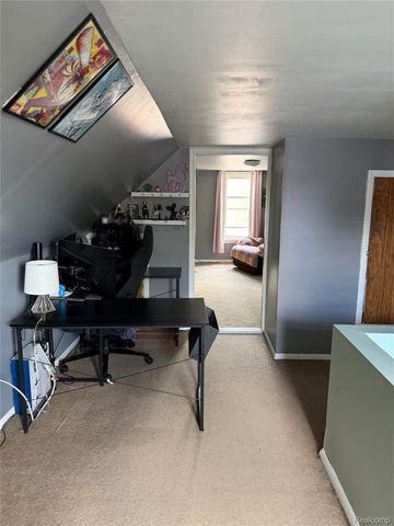 28120 ONeil, Roseville, MI 48066