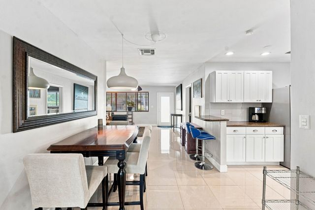 4110 NW 16TH Avenue, Oakland Park, FL 33309