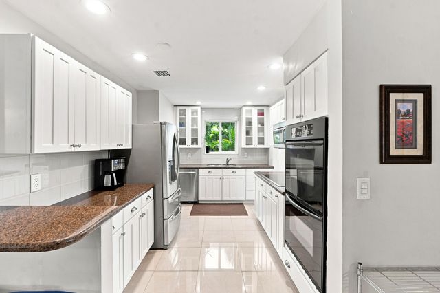 4110 NW 16TH Avenue, Oakland Park, FL 33309