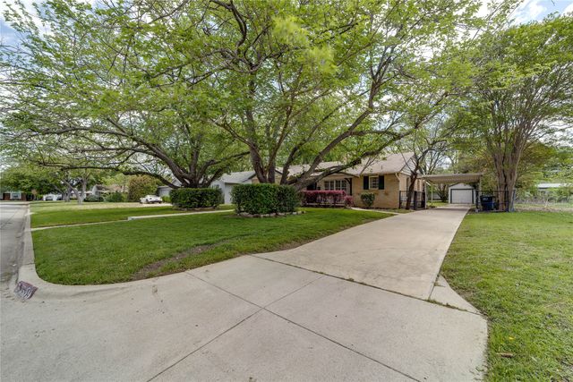 3559 Norfolk Road, Fort Worth, TX 76109