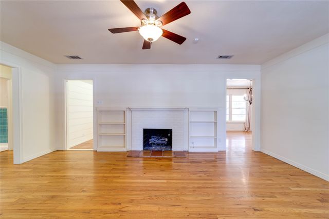 3559 Norfolk Road, Fort Worth, TX 76109