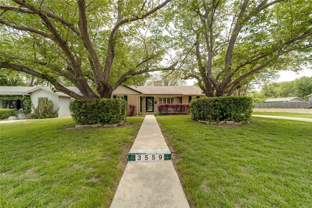 3559 Norfolk Road, Fort Worth, TX 76109