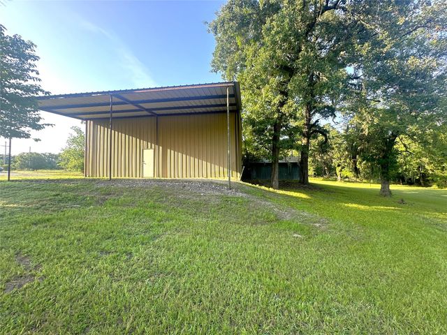 113 Fm 3454 Road, Huntsville, TX 77320