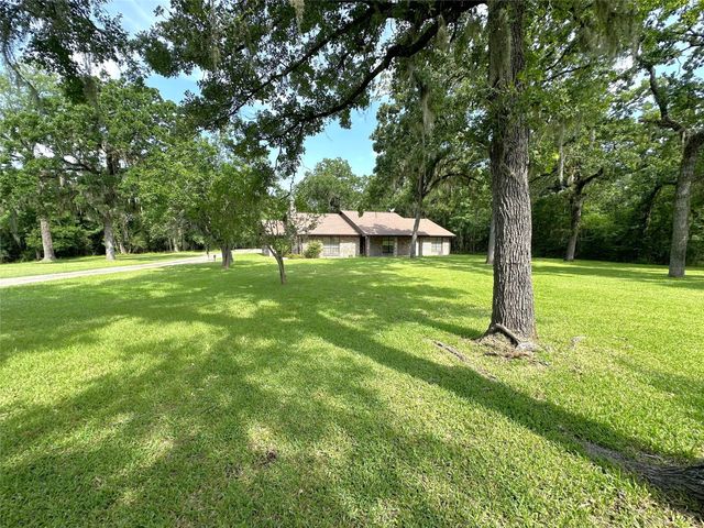 113 Fm 3454 Road, Huntsville, TX 77320