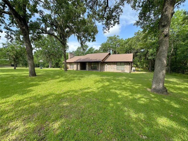 113 Fm 3454 Road, Huntsville, TX 77320