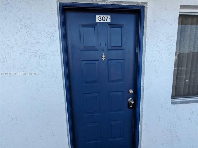 8540 N Sherman Cir 307, Miramar, FL 33025