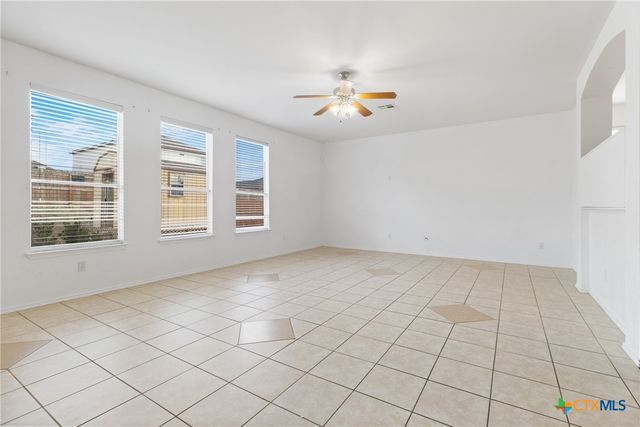 6204 Taree Loop, Killeen, TX 76549