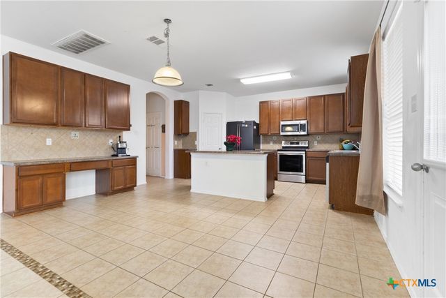 6204 Taree Loop, Killeen, TX 76549
