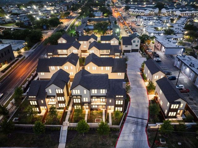 2209 Woodland Ave 502, Austin, TX 78741